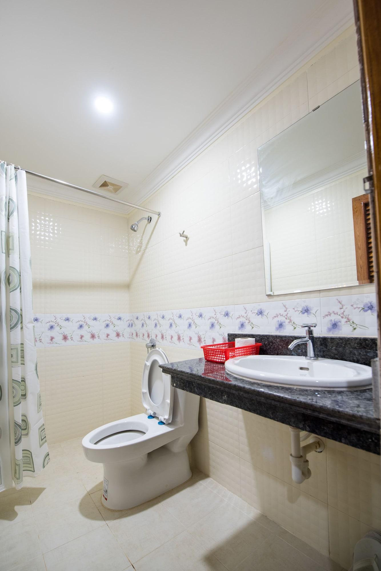 Seng Hout Hotel Battambang Ngoại thất bức ảnh