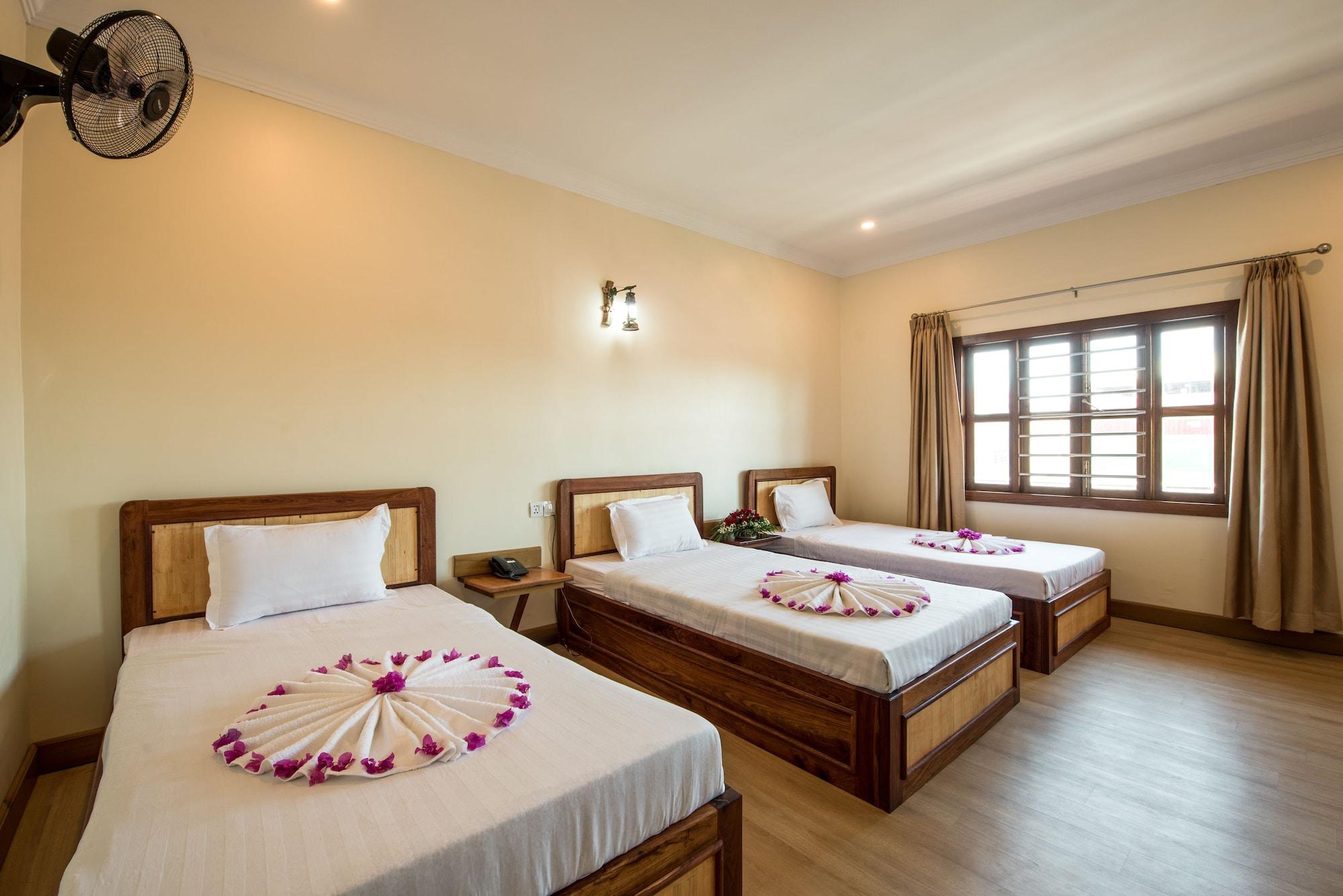 Seng Hout Hotel Battambang Ngoại thất bức ảnh