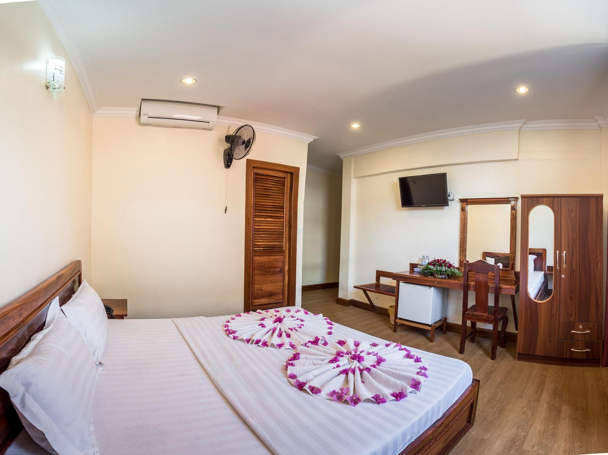 Seng Hout Hotel Battambang Ngoại thất bức ảnh