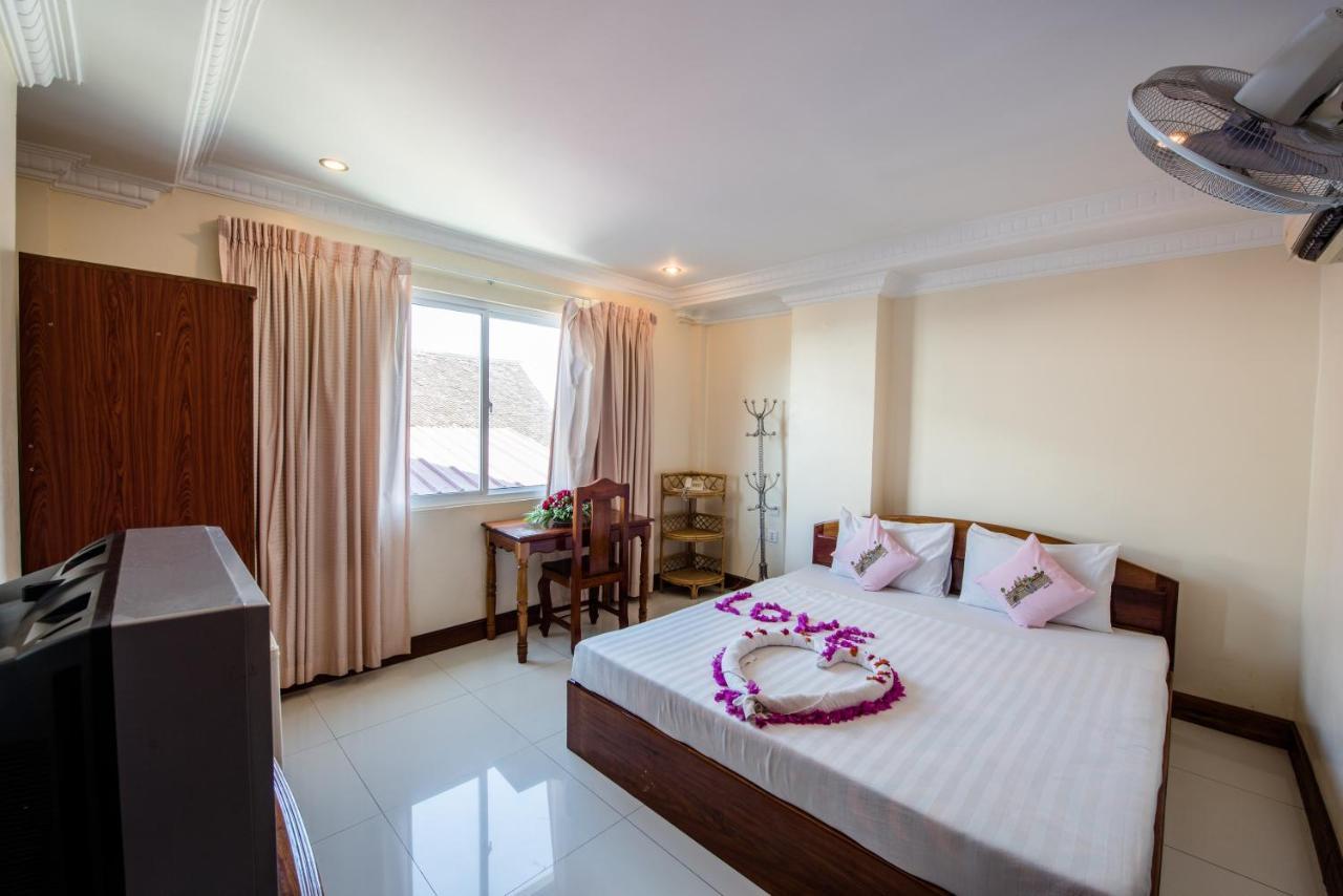 Seng Hout Hotel Battambang Ngoại thất bức ảnh