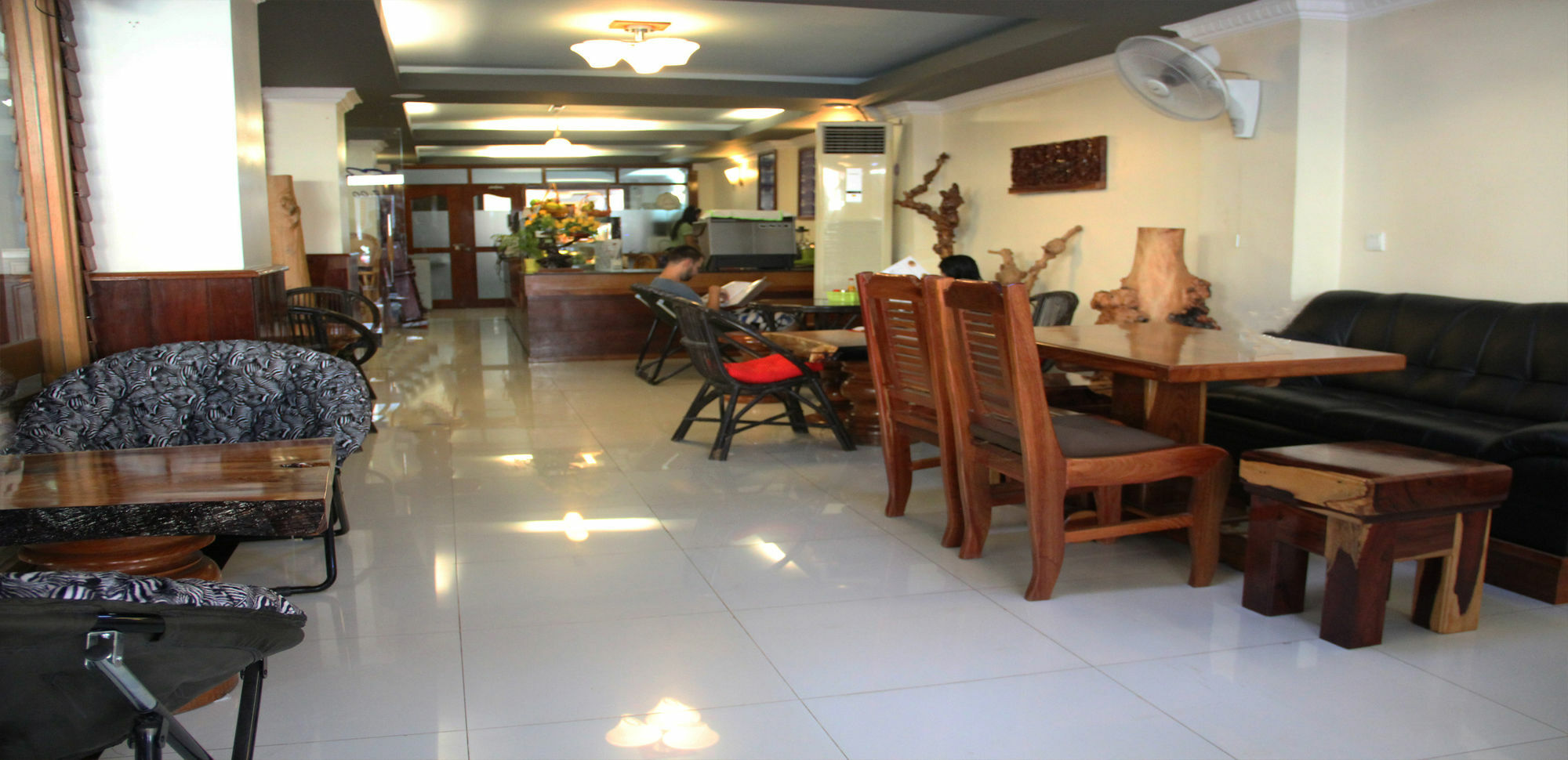 Seng Hout Hotel Battambang Ngoại thất bức ảnh